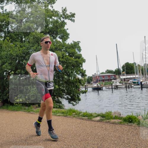 22.06.2025 - Viking Triathlon KatJ http://msf.ph/oto/8123226 22.06.2025 13:36:46 Laufen 54, 294 meine-sportfotos.de