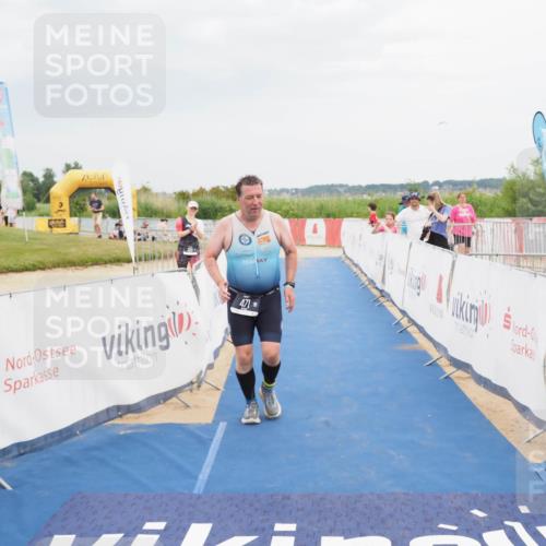 22.06.2025 - Viking Triathlon MichiJ http://msf.ph/oto/8123227 22.06.2025 17:07:39 Ziel 471 meine-sportfotos.de