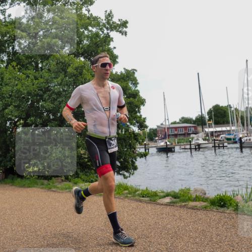 22.06.2025 - Viking Triathlon KatJ http://msf.ph/oto/8123231 22.06.2025 13:36:46 Laufen 54, 294 meine-sportfotos.de