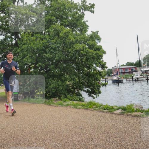 22.06.2025 - Viking Triathlon KatJ http://msf.ph/oto/8123235 22.06.2025 13:36:48 Laufen 54, 294 meine-sportfotos.de