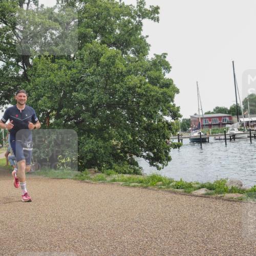 22.06.2025 - Viking Triathlon KatJ http://msf.ph/oto/8123239 22.06.2025 13:36:48 Laufen 54, 294 meine-sportfotos.de