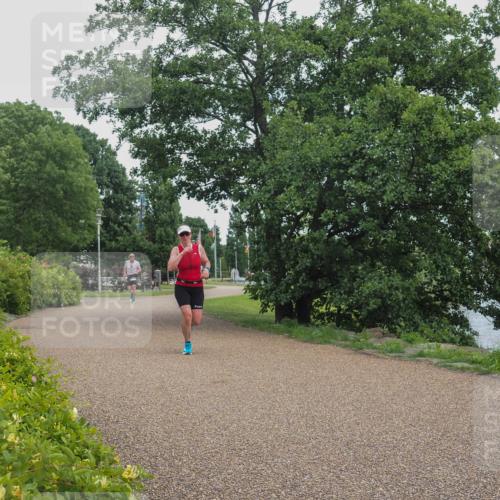 22.06.2025 - Viking Triathlon KatJ http://msf.ph/oto/8123263 22.06.2025 15:18:46 Laufen 336 meine-sportfotos.de