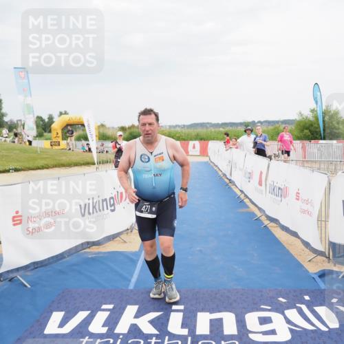 22.06.2025 - Viking Triathlon MichiJ http://msf.ph/oto/8123273 22.06.2025 17:07:40 Ziel 471 meine-sportfotos.de