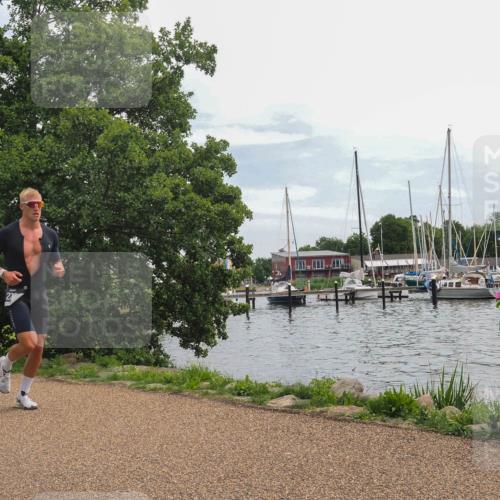22.06.2025 - Viking Triathlon KatJ http://msf.ph/oto/8123298 22.06.2025 13:37:03 Laufen 229 meine-sportfotos.de