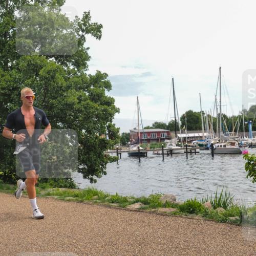 22.06.2025 - Viking Triathlon KatJ http://msf.ph/oto/8123304 22.06.2025 13:37:04 Laufen 229 meine-sportfotos.de