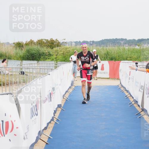 22.06.2025 - Viking Triathlon MichiJ http://msf.ph/oto/8123337 22.06.2025 17:09:37 Ziel 493 meine-sportfotos.de
