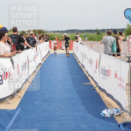22.06.2025 - Viking Triathlon MichiJ http://msf.ph/oto/8123347 22.06.2025 15:14:27 Ziel 281 meine-sportfotos.de