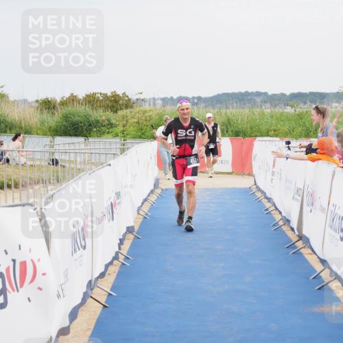 22.06.2025 - Viking Triathlon MichiJ http://msf.ph/oto/8123358 22.06.2025 17:09:37 Ziel 493 meine-sportfotos.de