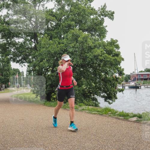 22.06.2025 - Viking Triathlon KatJ http://msf.ph/oto/8123359 22.06.2025 15:18:47 Laufen 336 meine-sportfotos.de
