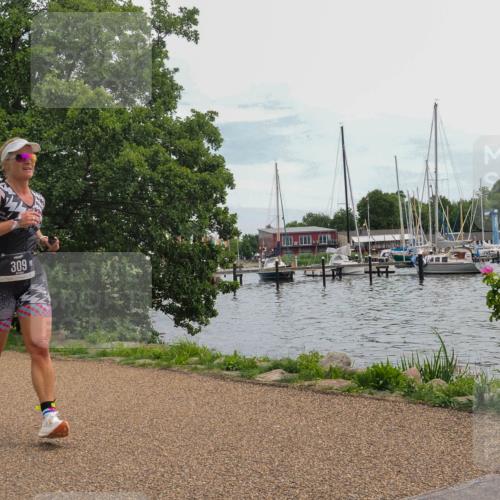 22.06.2025 - Viking Triathlon KatJ http://msf.ph/oto/8123366 22.06.2025 13:37:17 Laufen 65, 309 meine-sportfotos.de