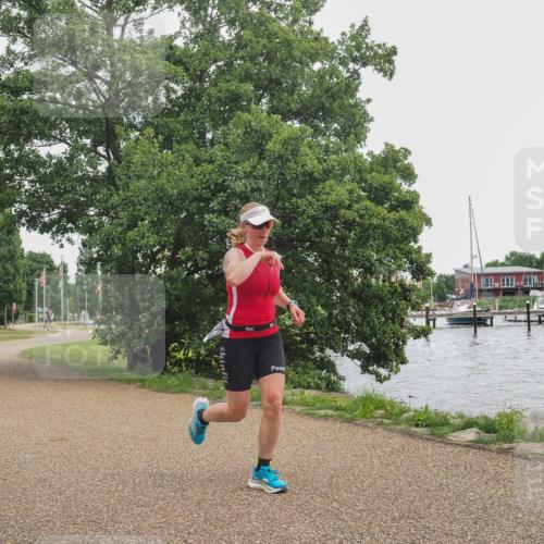 22.06.2025 - Viking Triathlon KatJ http://msf.ph/oto/8123370 22.06.2025 15:18:47 Laufen 336 meine-sportfotos.de