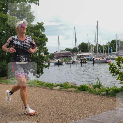 22.06.2025 - Viking Triathlon KatJ http://msf.ph/oto/8123375 22.06.2025 13:37:17 Laufen 65, 309 meine-sportfotos.de