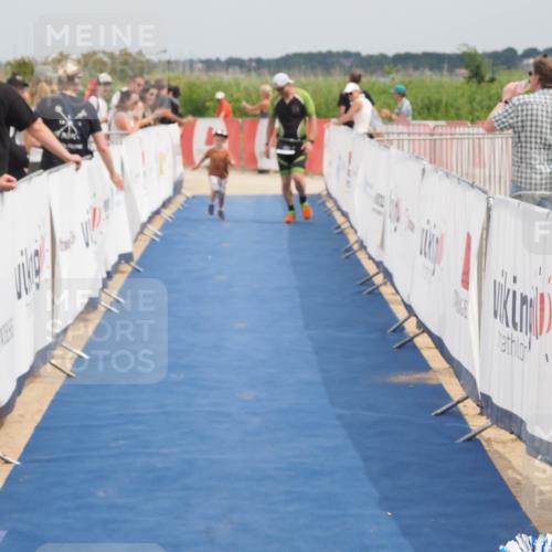 22.06.2025 - Viking Triathlon MichiJ http://msf.ph/oto/8123385 22.06.2025 15:14:28 Ziel 281 meine-sportfotos.de