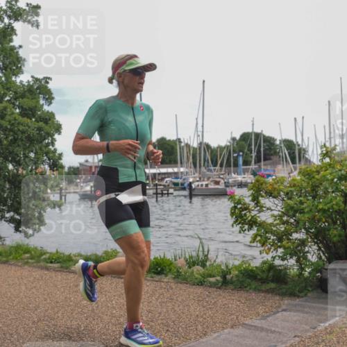 22.06.2025 - Viking Triathlon KatJ http://msf.ph/oto/8123400 22.06.2025 13:37:19 Laufen 65, 309 meine-sportfotos.de