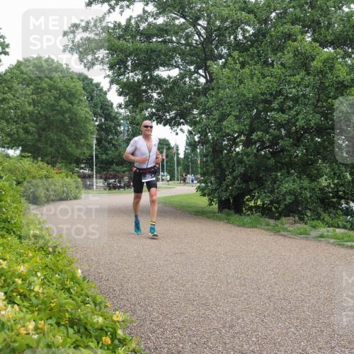 22.06.2025 - Viking Triathlon KatJ http://msf.ph/oto/8123401 22.06.2025 15:18:52 Laufen 205 meine-sportfotos.de