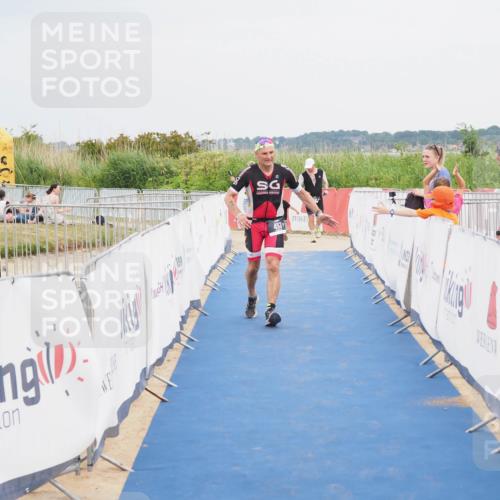 22.06.2025 - Viking Triathlon MichiJ http://msf.ph/oto/8123404 22.06.2025 17:09:38 Ziel 493 meine-sportfotos.de