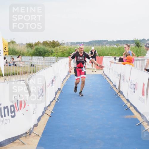 22.06.2025 - Viking Triathlon MichiJ http://msf.ph/oto/8123409 22.06.2025 17:09:38 Ziel 493 meine-sportfotos.de