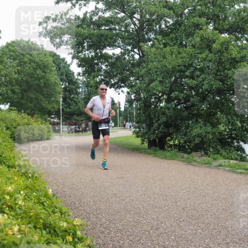 22.06.2025 - Viking Triathlon KatJ http://msf.ph/oto/8123411 22.06.2025 15:18:53 Laufen 205 meine-sportfotos.de
