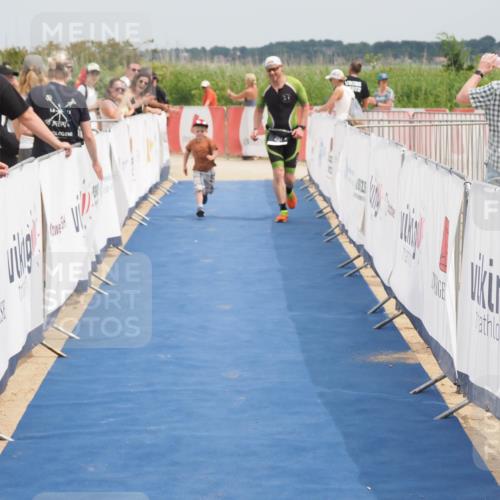 22.06.2025 - Viking Triathlon MichiJ http://msf.ph/oto/8123418 22.06.2025 15:14:29 Ziel 281 meine-sportfotos.de