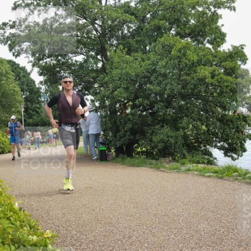 22.06.2025 - Viking Triathlon KatJ http://msf.ph/oto/8123423 22.06.2025 13:37:28 Laufen 238 meine-sportfotos.de