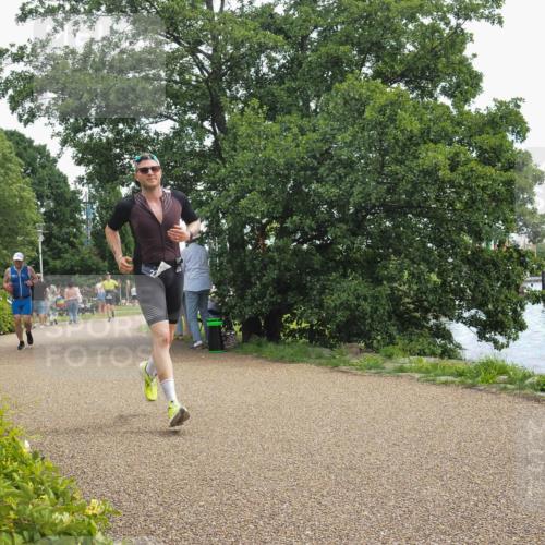 22.06.2025 - Viking Triathlon KatJ http://msf.ph/oto/8123427 22.06.2025 13:37:28 Laufen 238 meine-sportfotos.de