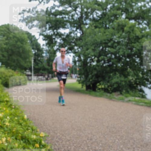 22.06.2025 - Viking Triathlon KatJ http://msf.ph/oto/8123430 22.06.2025 15:18:53 Laufen 205 meine-sportfotos.de