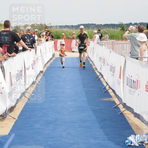 22.06.2025 - Viking Triathlon MichiJ http://msf.ph/oto/8123433 22.06.2025 15:14:29 Ziel 281 meine-sportfotos.de