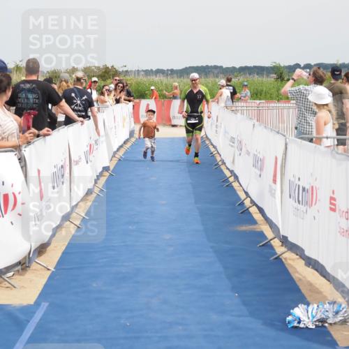 22.06.2025 - Viking Triathlon MichiJ http://msf.ph/oto/8123442 22.06.2025 15:14:29 Ziel 281 meine-sportfotos.de