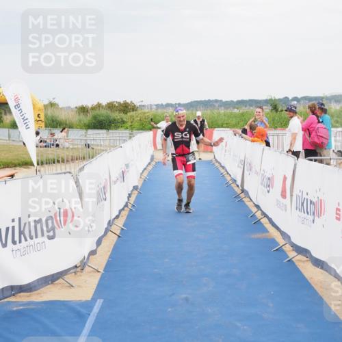 22.06.2025 - Viking Triathlon MichiJ http://msf.ph/oto/8123463 22.06.2025 17:09:39 Ziel 493 meine-sportfotos.de