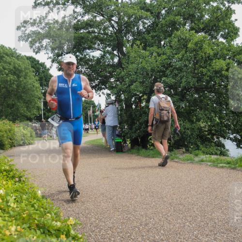 22.06.2025 - Viking Triathlon KatJ http://msf.ph/oto/8123469 22.06.2025 13:37:32 Laufen 109 meine-sportfotos.de
