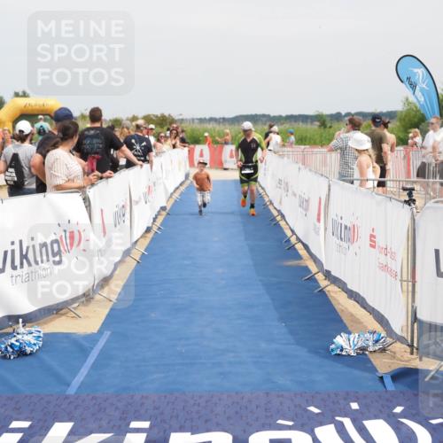 22.06.2025 - Viking Triathlon MichiJ http://msf.ph/oto/8123491 22.06.2025 15:14:30 Ziel 281 meine-sportfotos.de