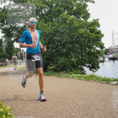 22.06.2025 - Viking Triathlon KatJ http://msf.ph/oto/8123587 22.06.2025 13:37:45 Laufen 237 meine-sportfotos.de