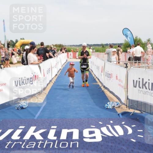 22.06.2025 - Viking Triathlon MichiJ http://msf.ph/oto/8123600 22.06.2025 15:14:32 Ziel 281 meine-sportfotos.de