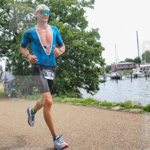 22.06.2025 - Viking Triathlon KatJ http://msf.ph/oto/8123602 22.06.2025 13:37:45 Laufen 237 meine-sportfotos.de