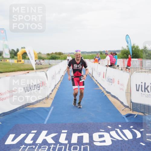 22.06.2025 - Viking Triathlon MichiJ http://msf.ph/oto/8123604 22.06.2025 17:09:41 Ziel 246, 493 meine-sportfotos.de