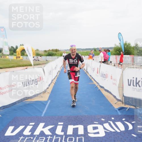 22.06.2025 - Viking Triathlon MichiJ http://msf.ph/oto/8123612 22.06.2025 17:09:41 Ziel 246, 493 meine-sportfotos.de
