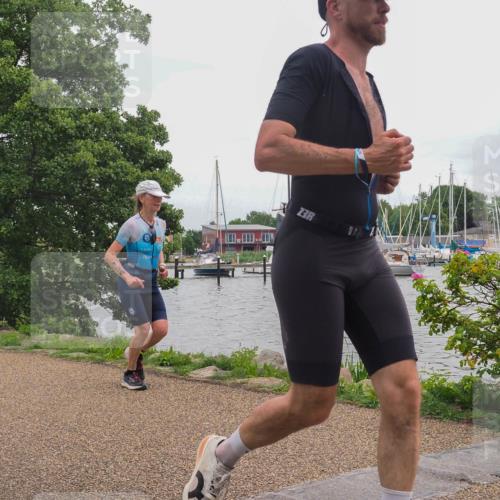 22.06.2025 - Viking Triathlon KatJ http://msf.ph/oto/8123629 22.06.2025 15:19:16 Laufen 154, 342 meine-sportfotos.de