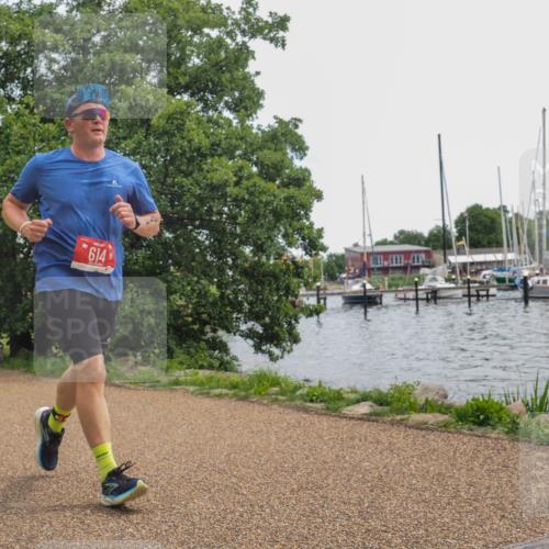22.06.2025 - Viking Triathlon KatJ http://msf.ph/oto/8123692 22.06.2025 13:38:09 Laufen 614, 641 meine-sportfotos.de
