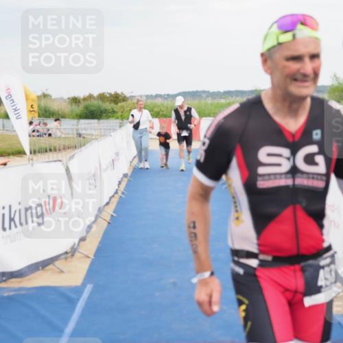 22.06.2025 - Viking Triathlon MichiJ http://msf.ph/oto/8123720 22.06.2025 17:09:43 Ziel 246, 493 meine-sportfotos.de