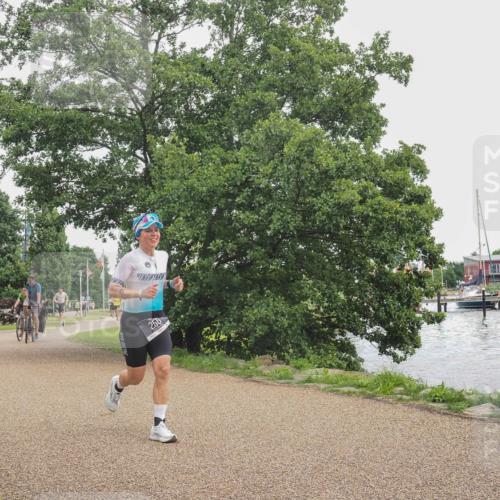 22.06.2025 - Viking Triathlon KatJ http://msf.ph/oto/8123741 22.06.2025 15:19:40 Laufen 256 meine-sportfotos.de