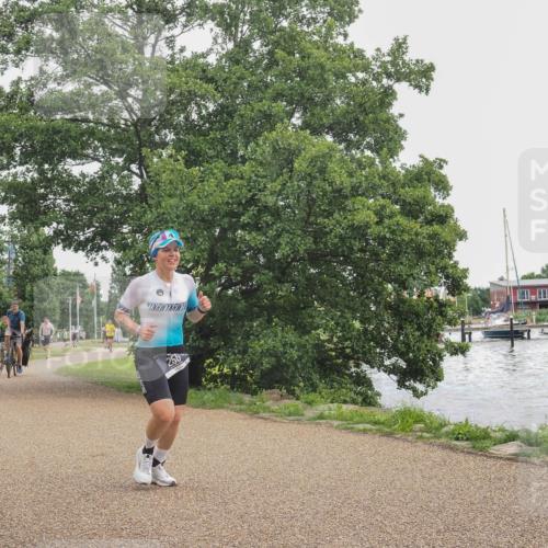 22.06.2025 - Viking Triathlon KatJ http://msf.ph/oto/8123750 22.06.2025 15:19:40 Laufen 256 meine-sportfotos.de