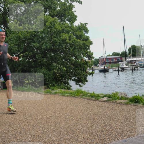 22.06.2025 - Viking Triathlon KatJ http://msf.ph/oto/8123761 22.06.2025 13:38:17 Laufen 7, 87 meine-sportfotos.de