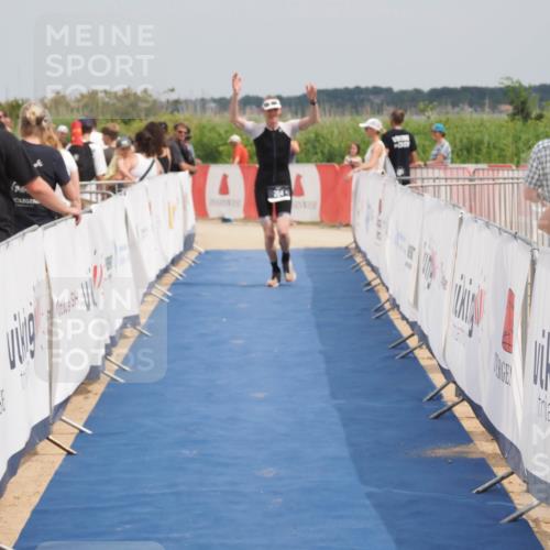 22.06.2025 - Viking Triathlon MichiJ http://msf.ph/oto/8123767 22.06.2025 15:14:49 Ziel 264 meine-sportfotos.de