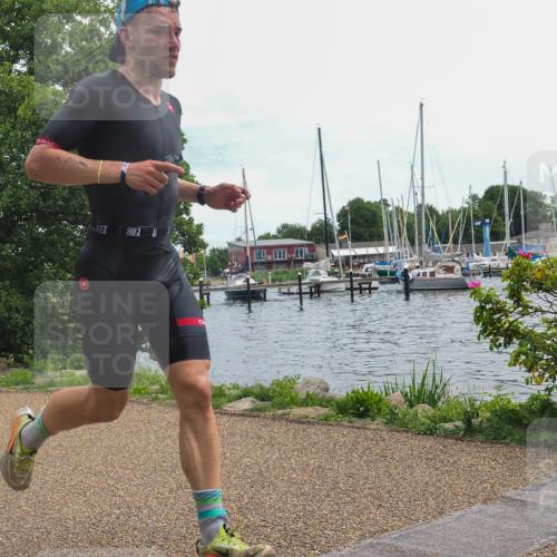 22.06.2025 - Viking Triathlon KatJ http://msf.ph/oto/8123783 22.06.2025 13:38:18 Laufen 87, 355 meine-sportfotos.de
