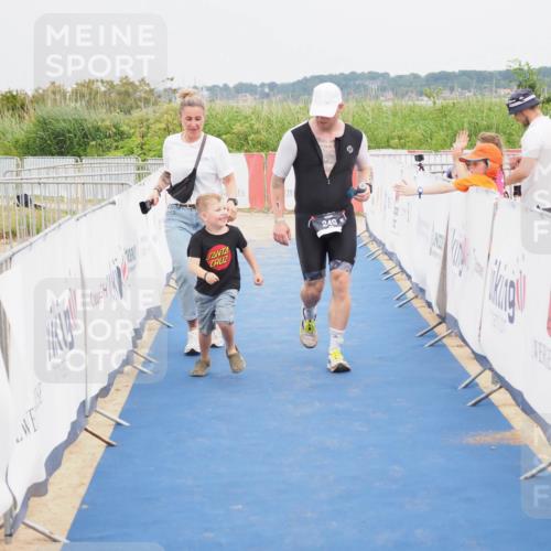 22.06.2025 - Viking Triathlon MichiJ http://msf.ph/oto/8123796 22.06.2025 17:09:45 Ziel 246, 493 meine-sportfotos.de