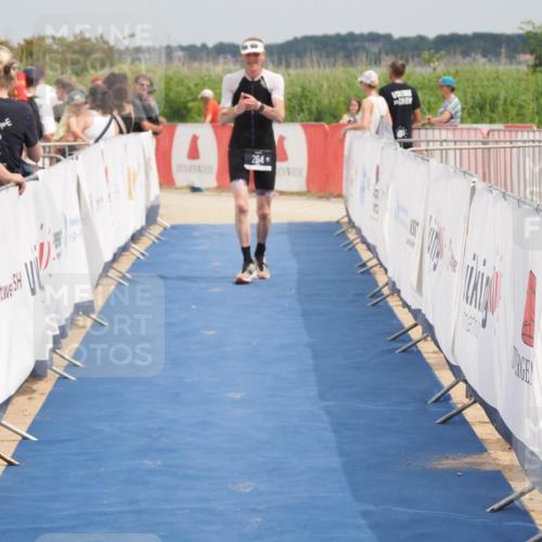 22.06.2025 - Viking Triathlon MichiJ http://msf.ph/oto/8123800 22.06.2025 15:14:50 Ziel 264 meine-sportfotos.de