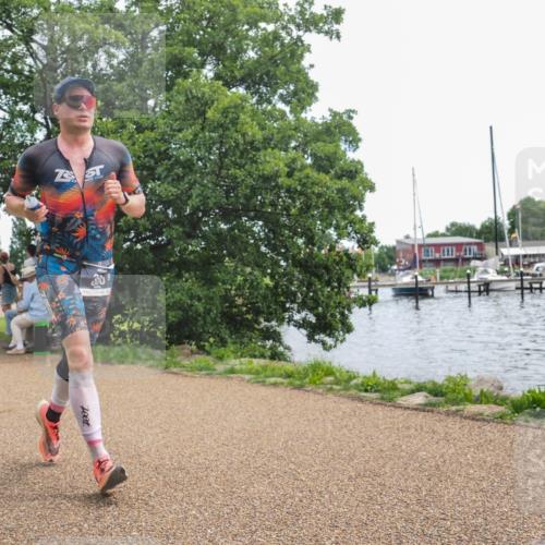 22.06.2025 - Viking Triathlon KatJ http://msf.ph/oto/8123807 22.06.2025 13:38:21 Laufen 355 meine-sportfotos.de