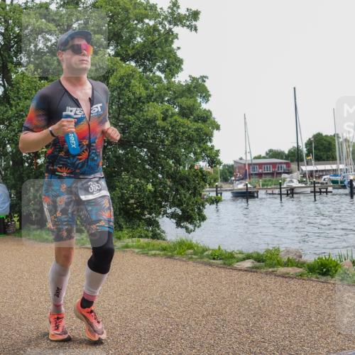 22.06.2025 - Viking Triathlon KatJ http://msf.ph/oto/8123814 22.06.2025 13:38:21 Laufen 355 meine-sportfotos.de