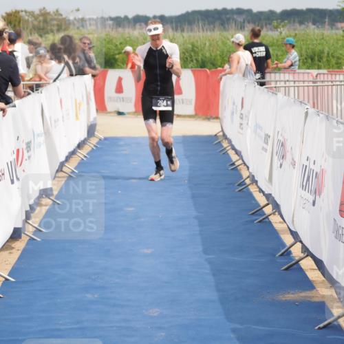 22.06.2025 - Viking Triathlon MichiJ http://msf.ph/oto/8123815 22.06.2025 15:14:50 Ziel 264 meine-sportfotos.de