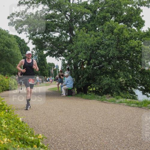 22.06.2025 - Viking Triathlon KatJ http://msf.ph/oto/8123817 22.06.2025 13:38:35 Laufen 635 meine-sportfotos.de
